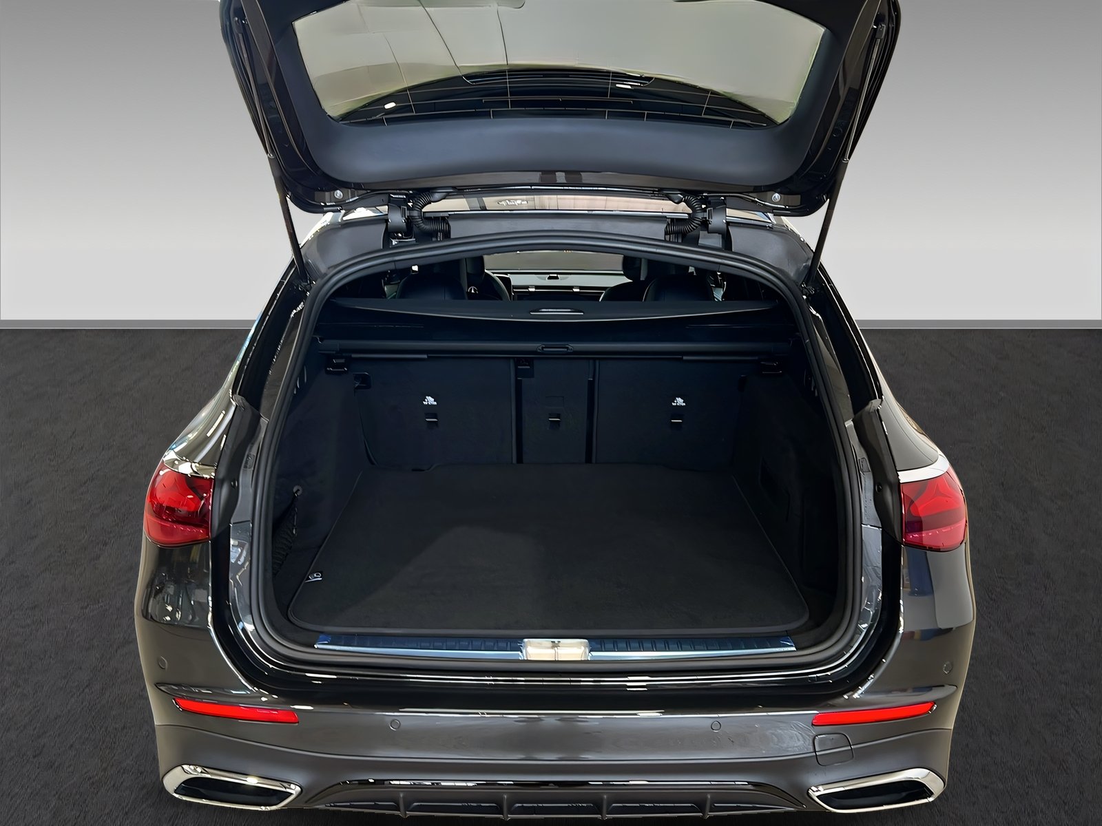 E 450 d 4M T AMG+DISTR+SUPERSCREEN+Burm+AHK+360° Bild 6