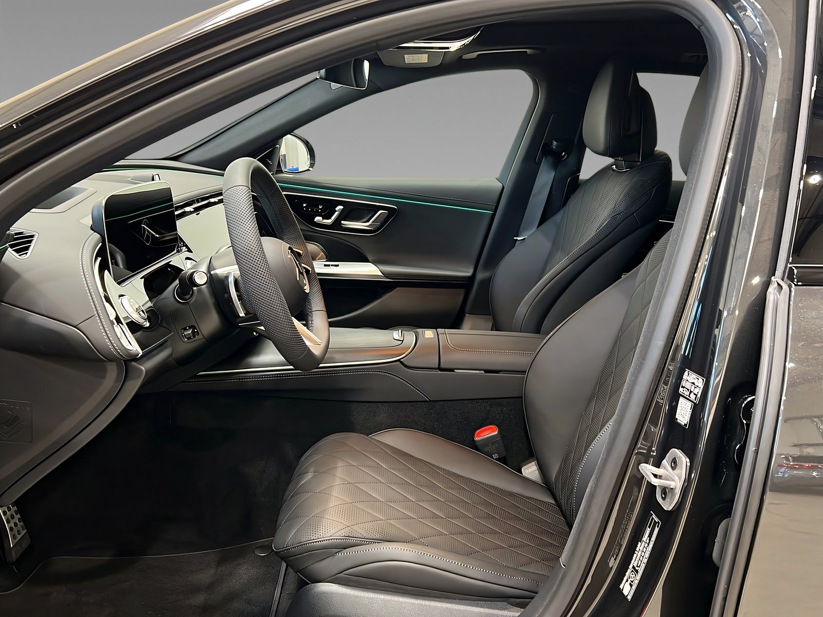 E 450 d 4M T AMG+DISTR+SUPERSCREEN+Burm+AHK+360° Bild 8