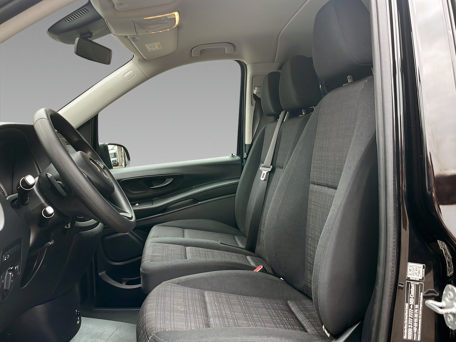 Vito 119 CDI 4x4 Tourer PRO Extralang Tempo+AHK Bild 9