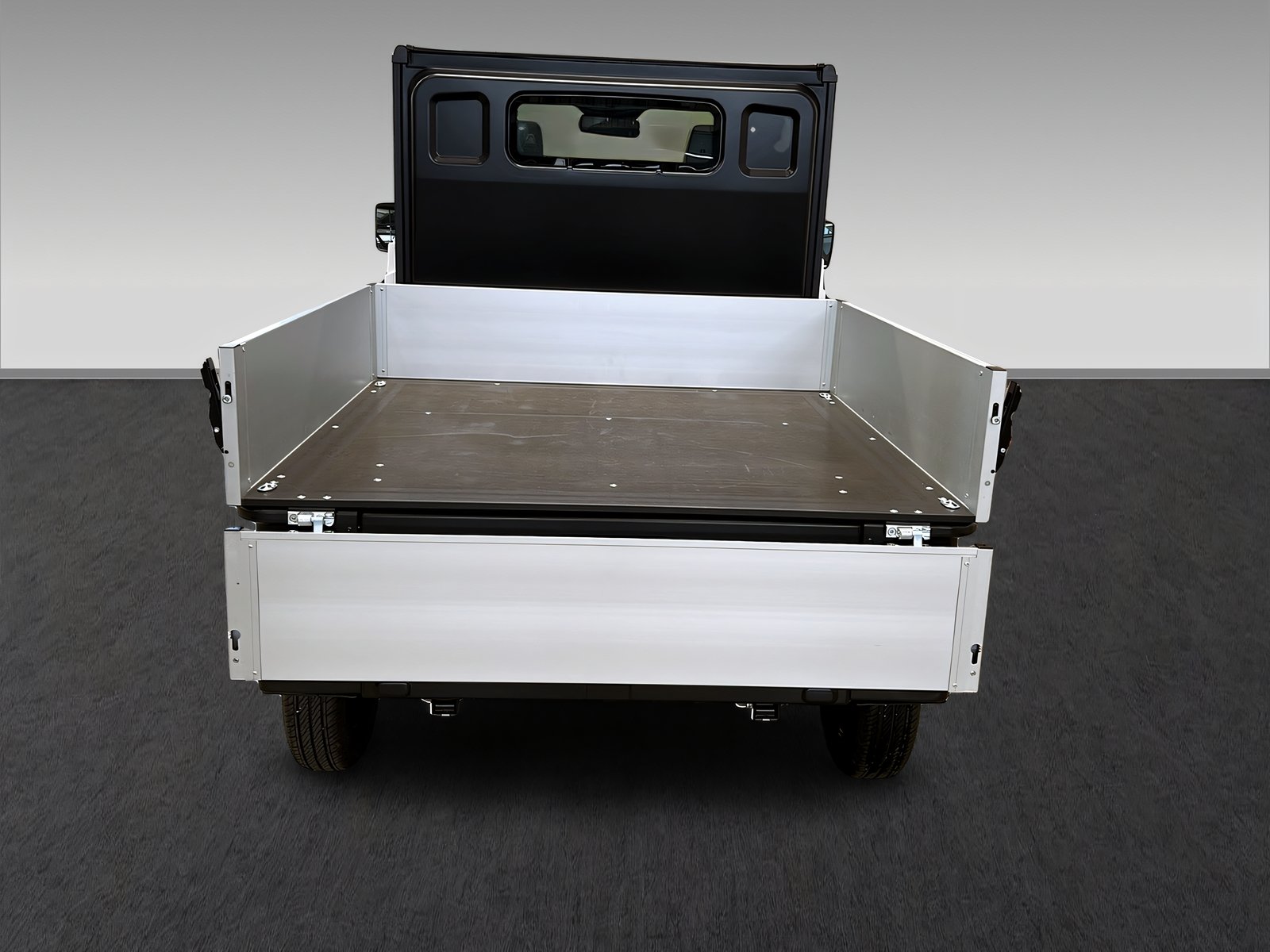 E-Truck Pritsche Radio Aixam Pro - ab 15 Jahren Bild 13