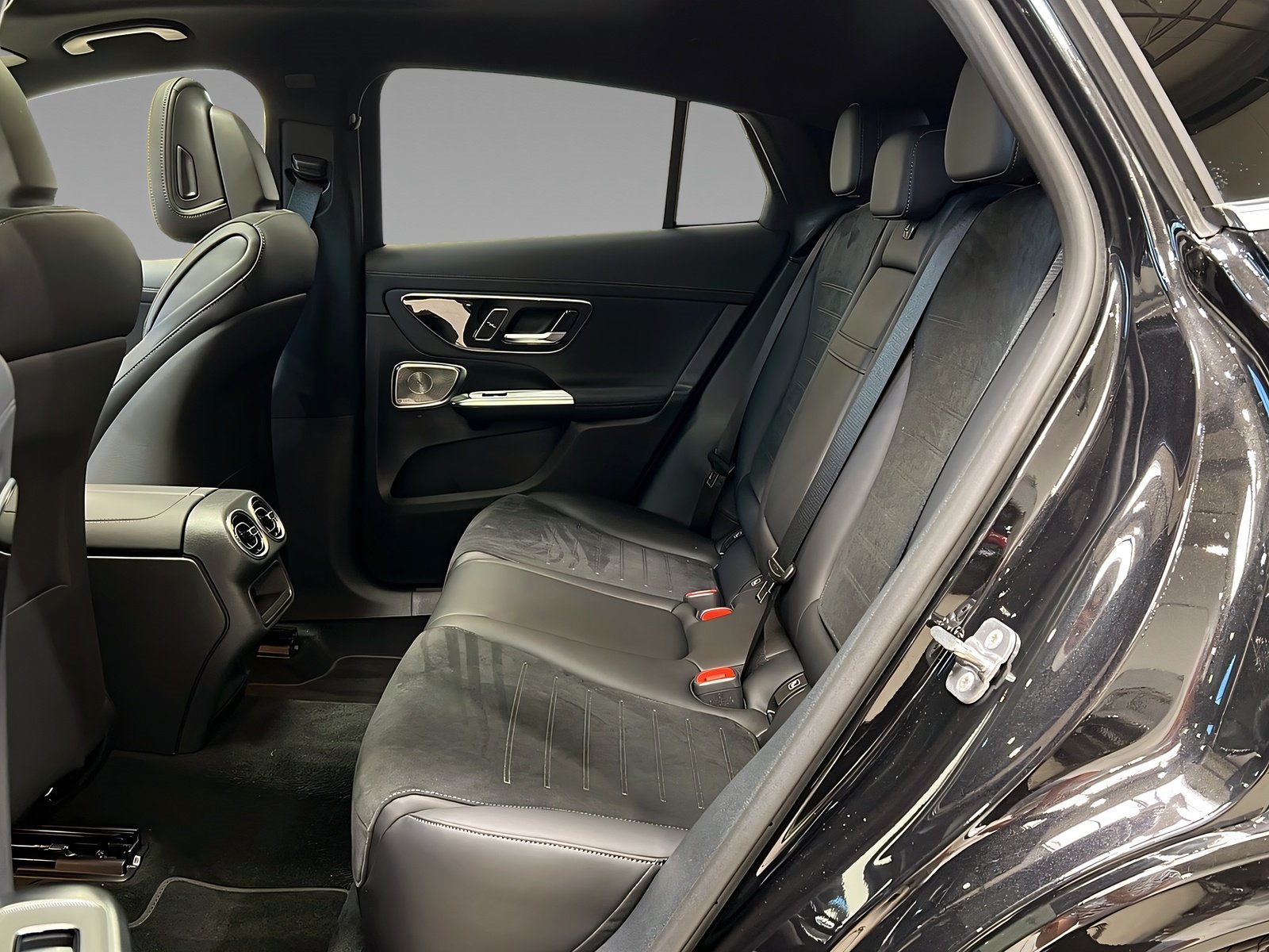 GLC 220d 4M Coupé AMG+DIGITAL+NIGHT+Memo+AHK+360 Bild 9
