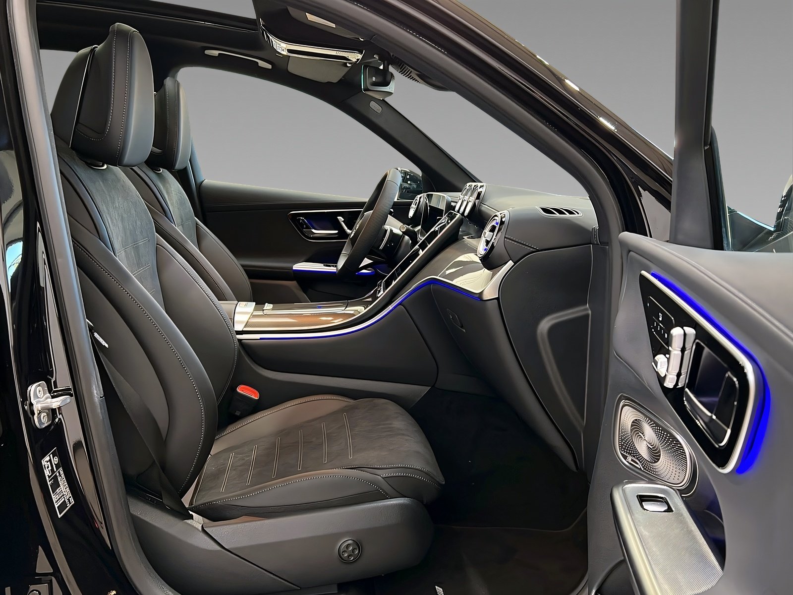 GLC 200 4M AMG+DIGITAL+NIGHT+Burme+Memo+AHK+360° Bild 14