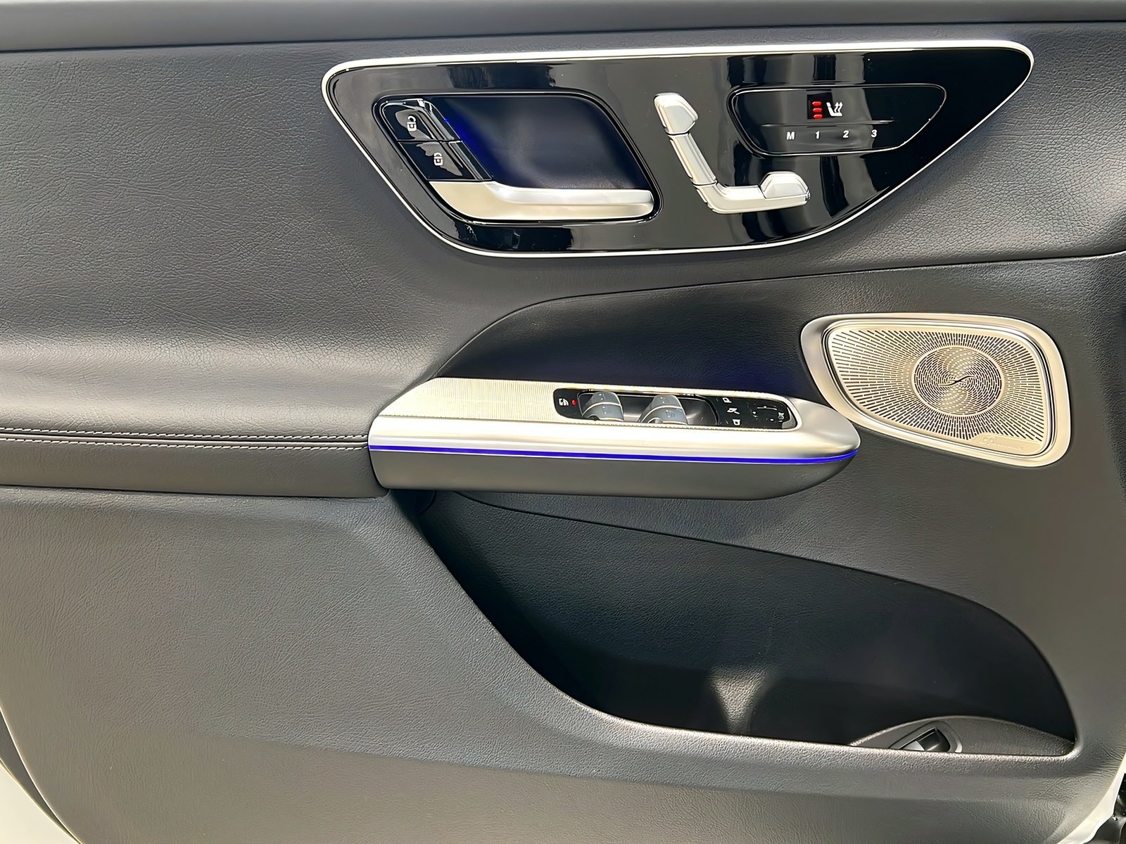 GLC 220d 4M Coupé AMG+DIGITAL+NIGHT+Memo+AHK+360 Bild 13