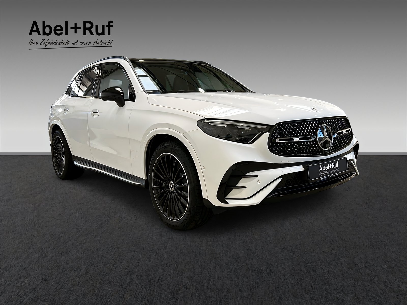 GLC 200 4M AMG+DIGITAL+NIGHT+Burme+Pano+AHK+360° Bild 3