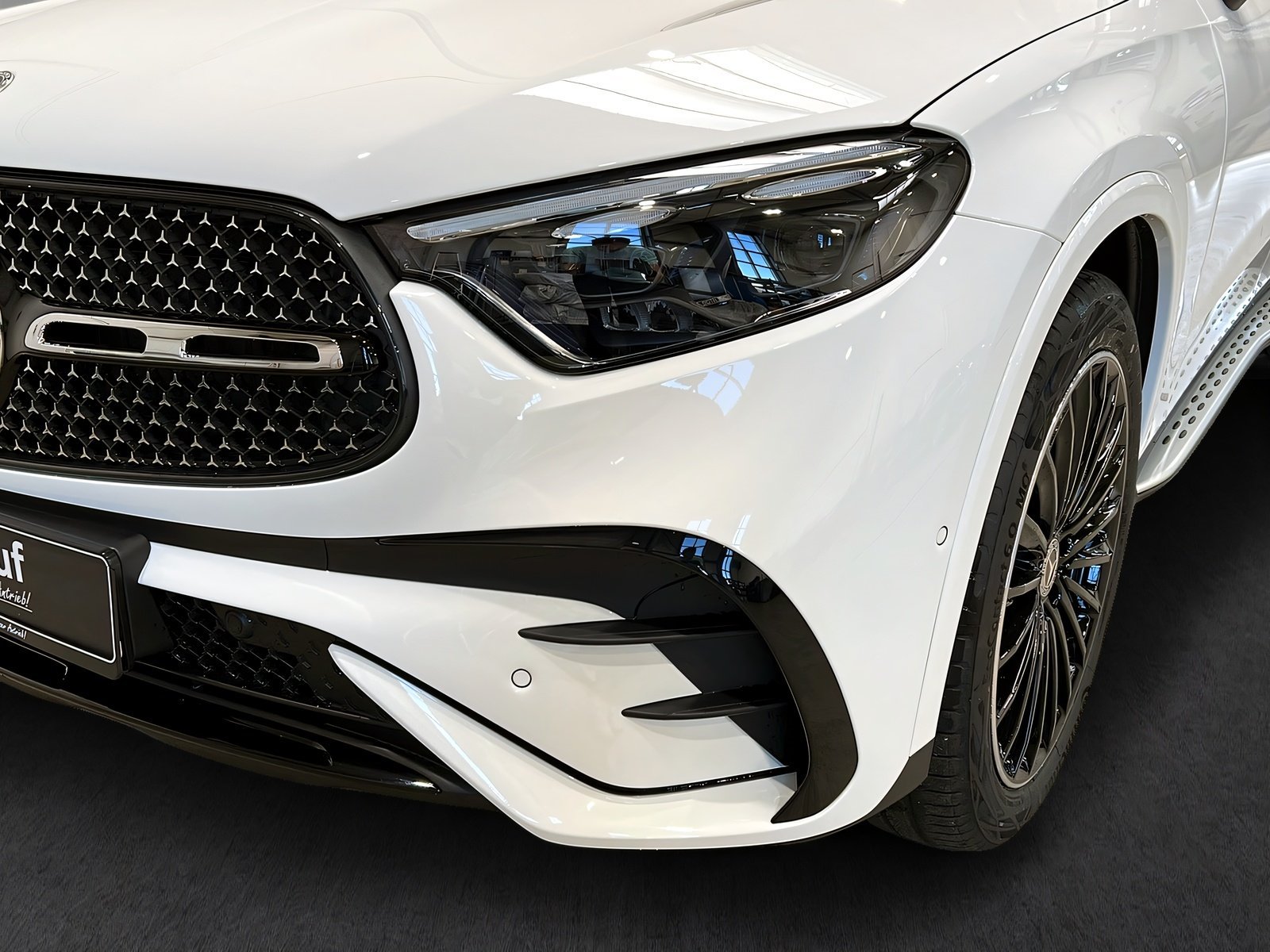 GLC 200 4M AMG+DIGITAL+NIGHT+Burme+Pano+AHK+360° Bild 15