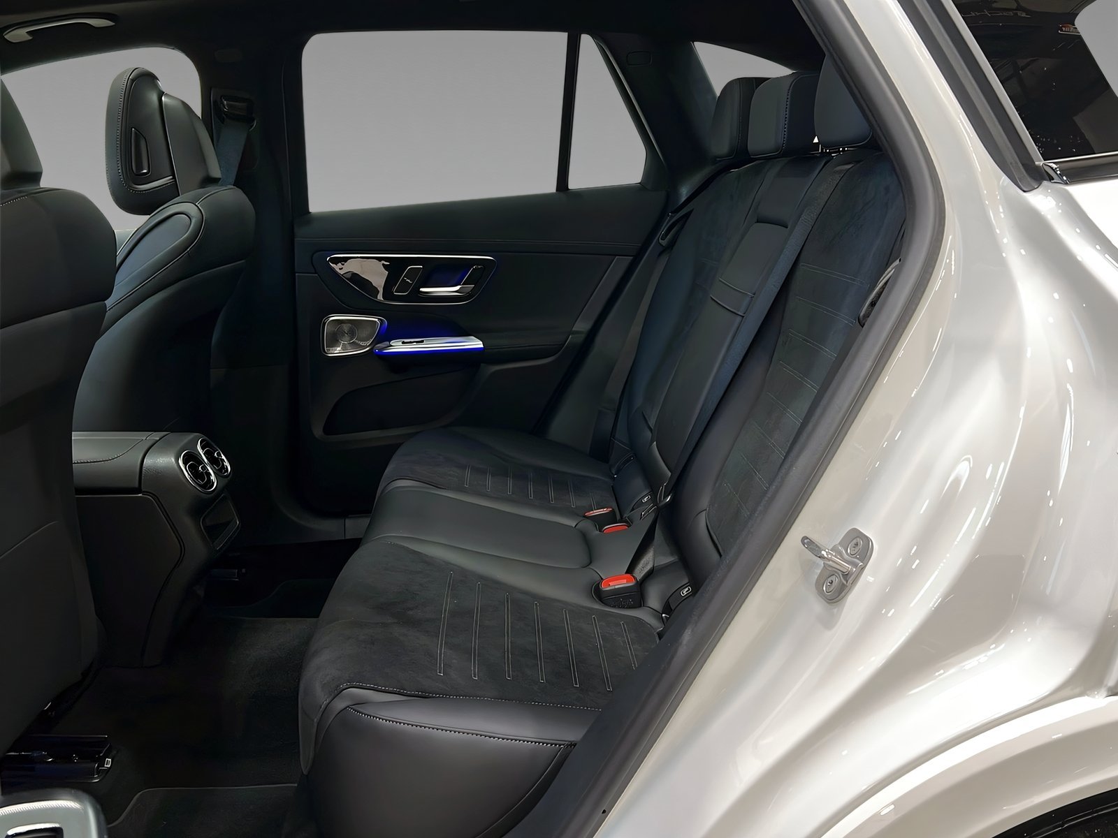 GLC 220 d 4M AMG+DIGITAL+NIGHT+Memo+Burm+AHK+360 Bild 9