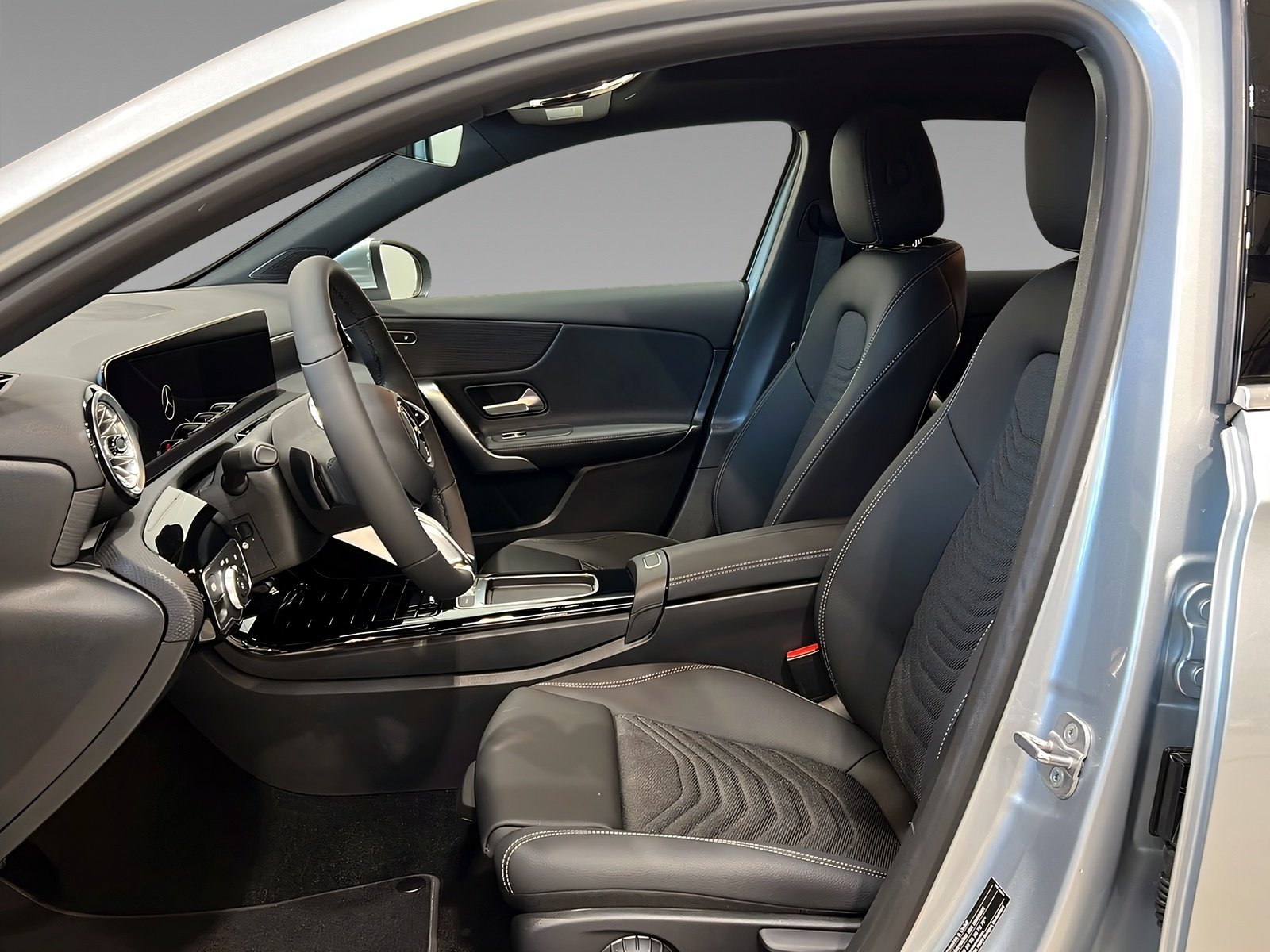 A 200 PROGRESSIVE+MULTI+Kamera+Pano+CarPlay+LrHz Bild 8