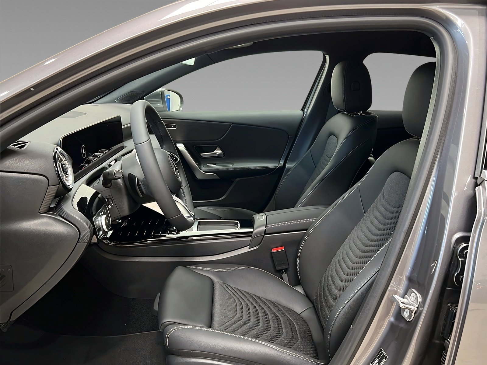 A 200 PROGRESSIVE+LED+Kamera+CarPlay+LrHz+AHK Bild 8