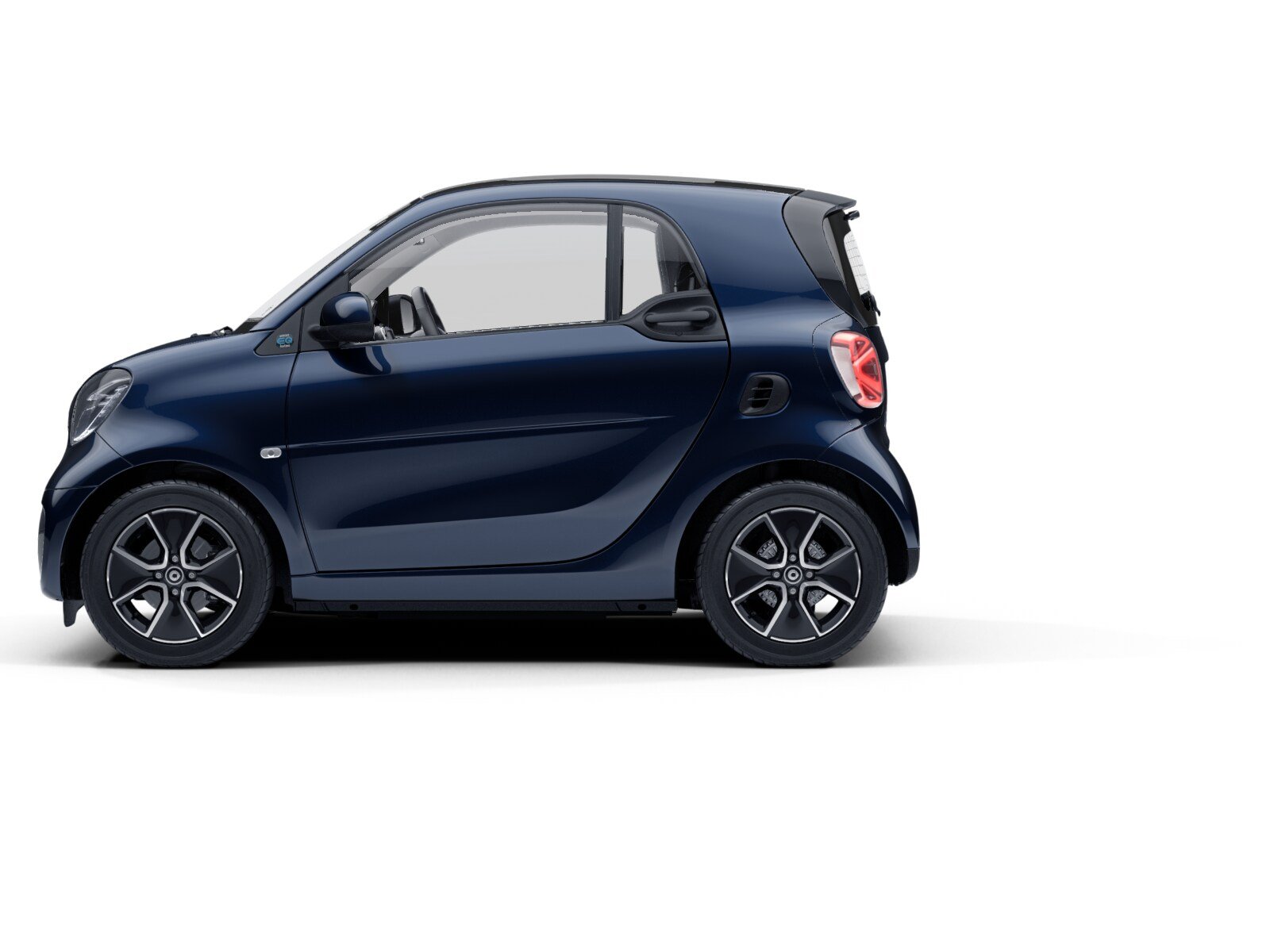fortwo EQ PASSION+LED+Winter+JBL+Kamera+Pano Bild 3