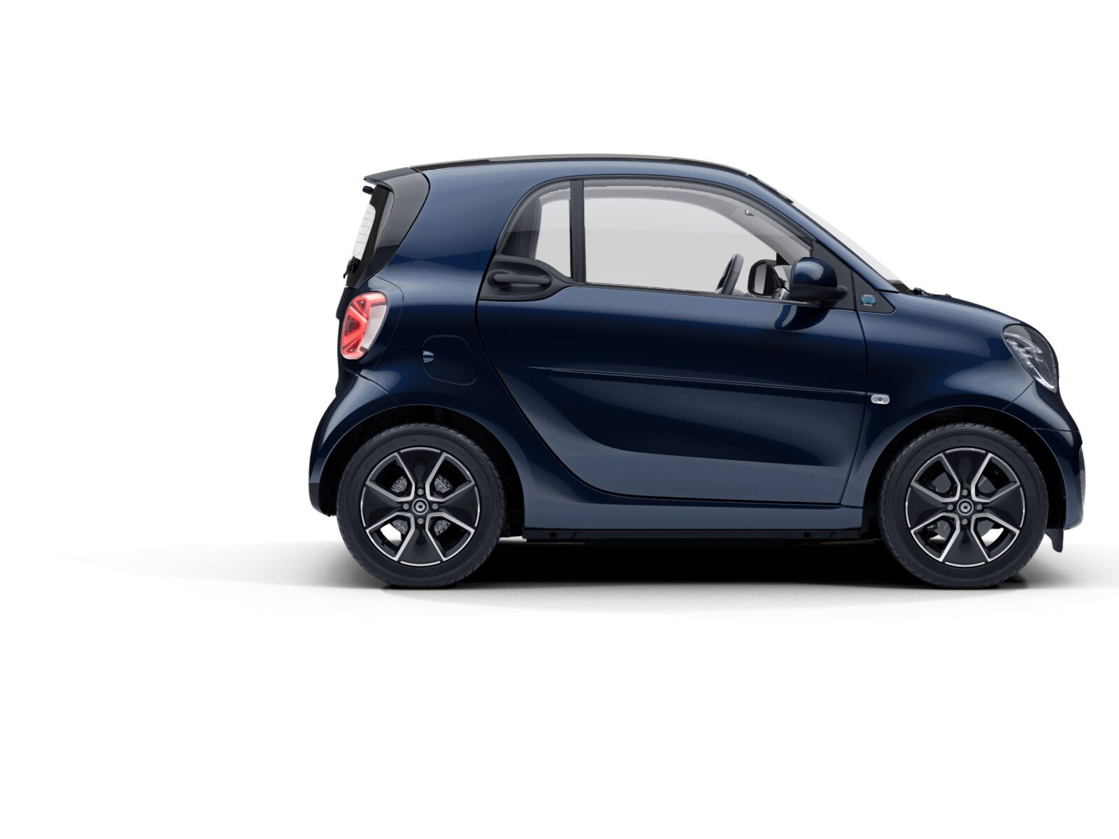 fortwo EQ PASSION+LED+Winter+JBL+Kamera+Pano Bild 6