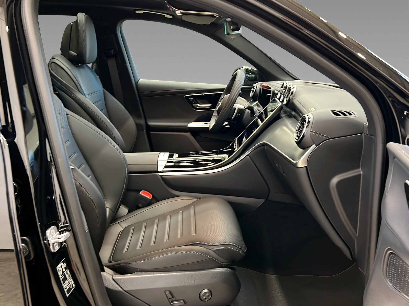 GLC 300 de 4M AMG+Leder+Pano+HuD+AHK+Sitzlüftung Bild 12