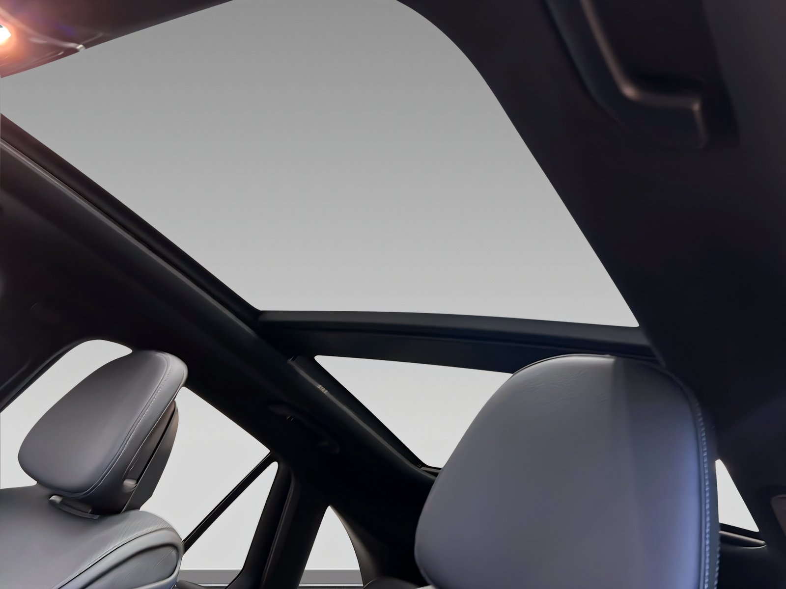 GLC 300 de 4M AMG+Leder+Pano+HuD+AHK+Sitzlüftung Bild 14
