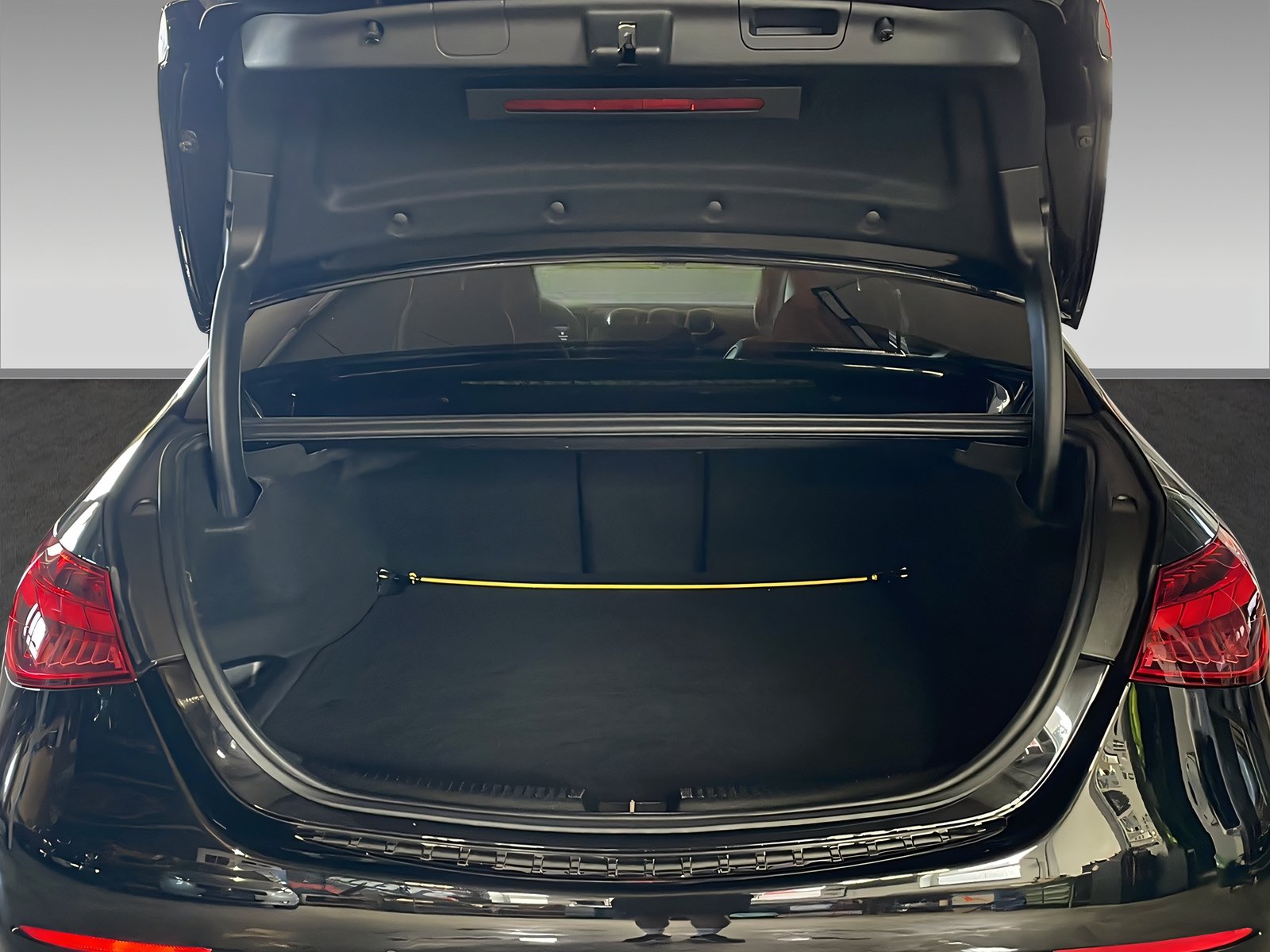 C 300 e AMG Head-UP+Kamera+MBUX+Braunes Leder Bild 8
