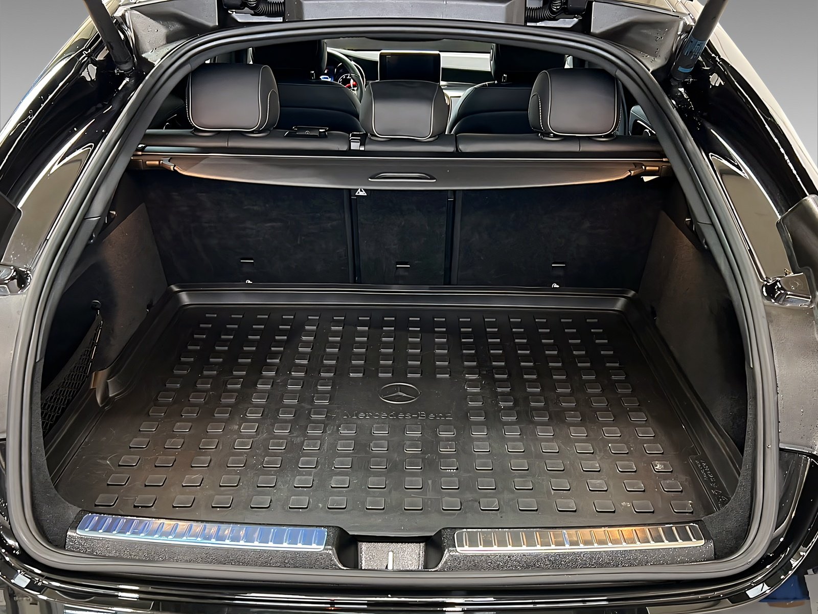 GLC 300 AMG Coupé Distronic+LED+Comand+HandsFree Bild 8