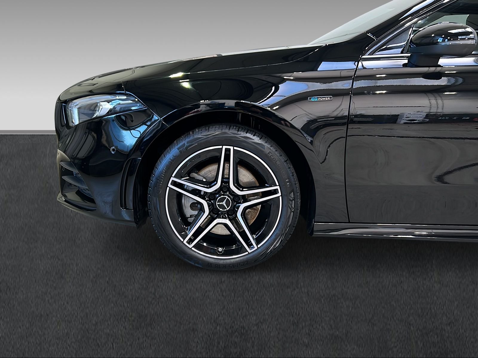 A 250e EDITION+AMG+MBUX+Kamera+CarPlay+Tempo+LED Bild 3