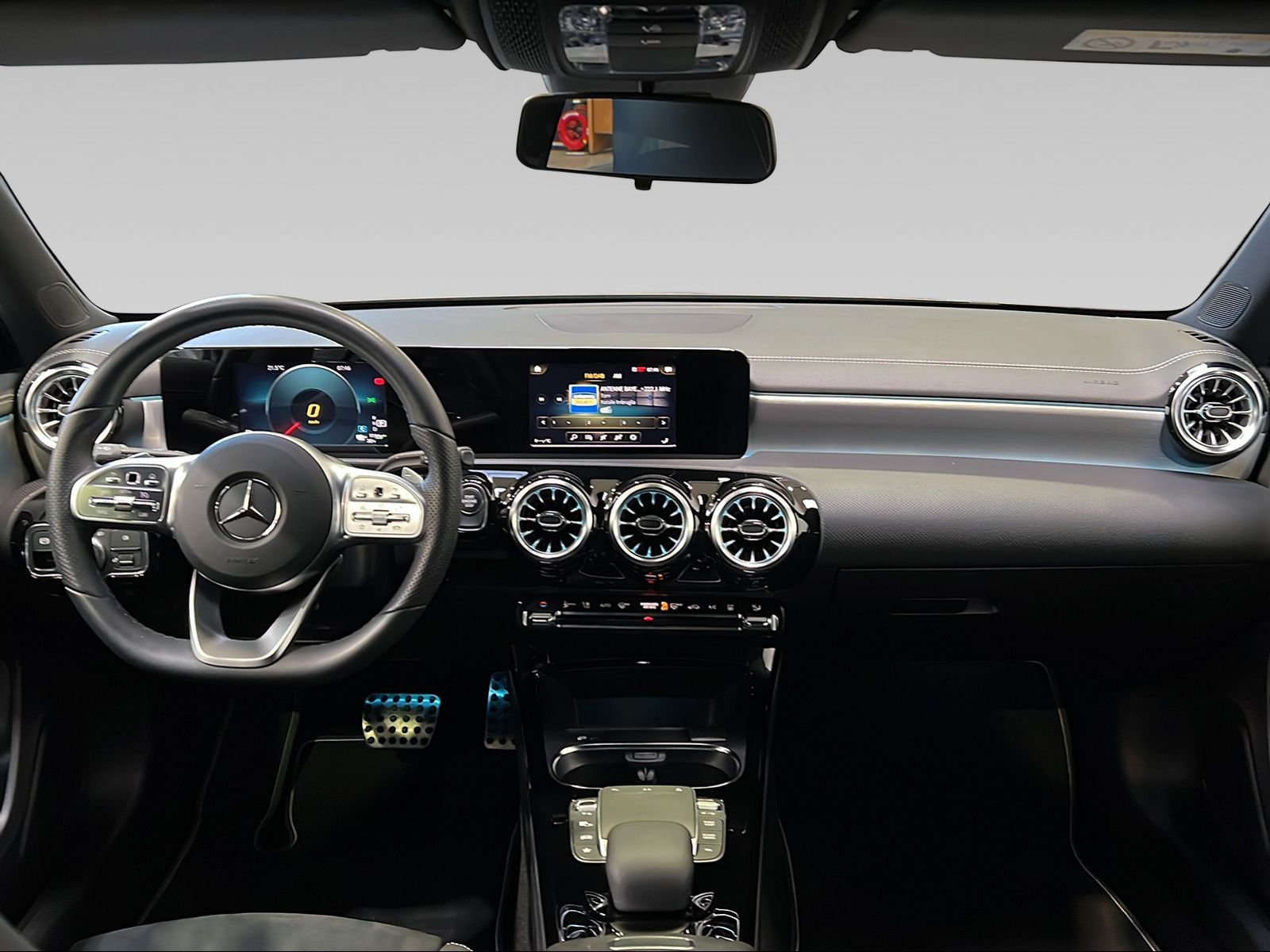 A 250e EDITION+AMG+MBUX+Kamera+CarPlay+Tempo+LED Bild 7