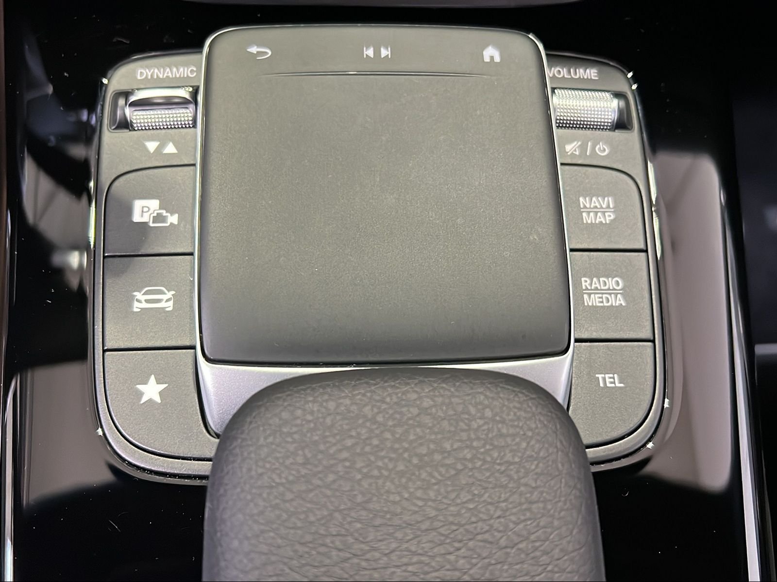 A 250e EDITION+AMG+MBUX+Kamera+CarPlay+Tempo+LED Bild 11