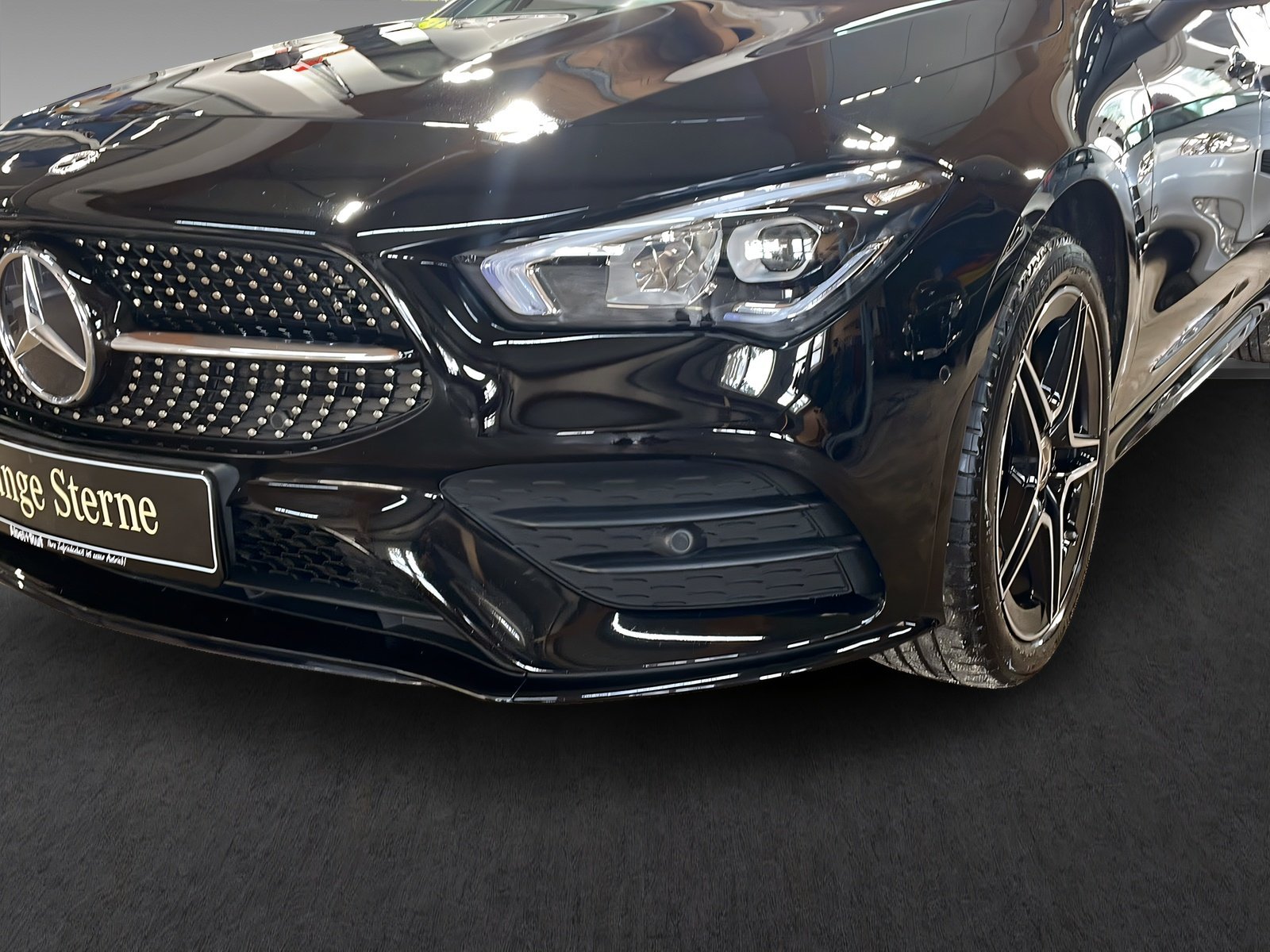 CLA 250 e SB AMG LED+Panorama+Kamera+SHZ+AHK Bild 3