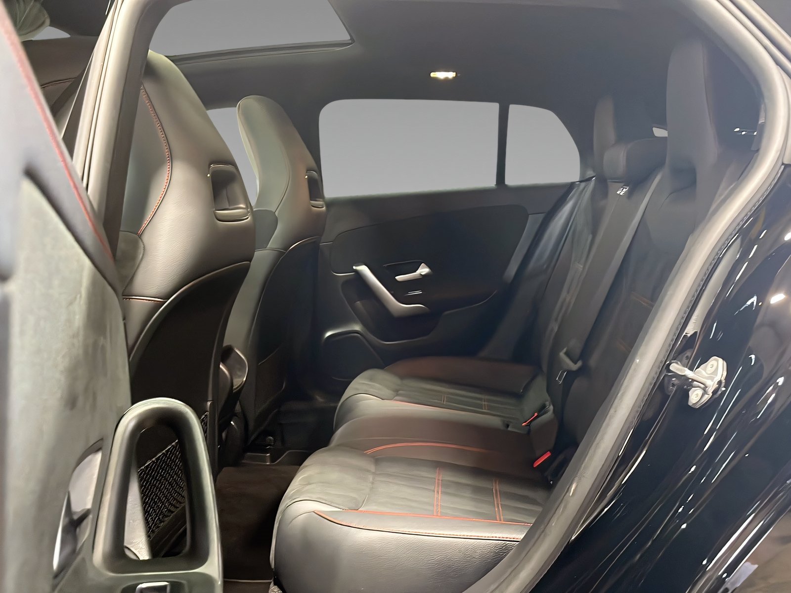 CLA 250 e SB AMG LED+Panorama+Kamera+SHZ+AHK Bild 10