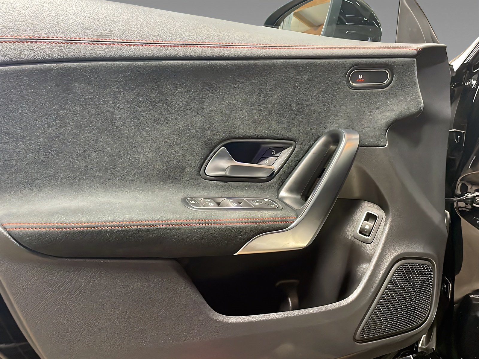 CLA 250 e SB AMG LED+Panorama+Kamera+SHZ+AHK Bild 13