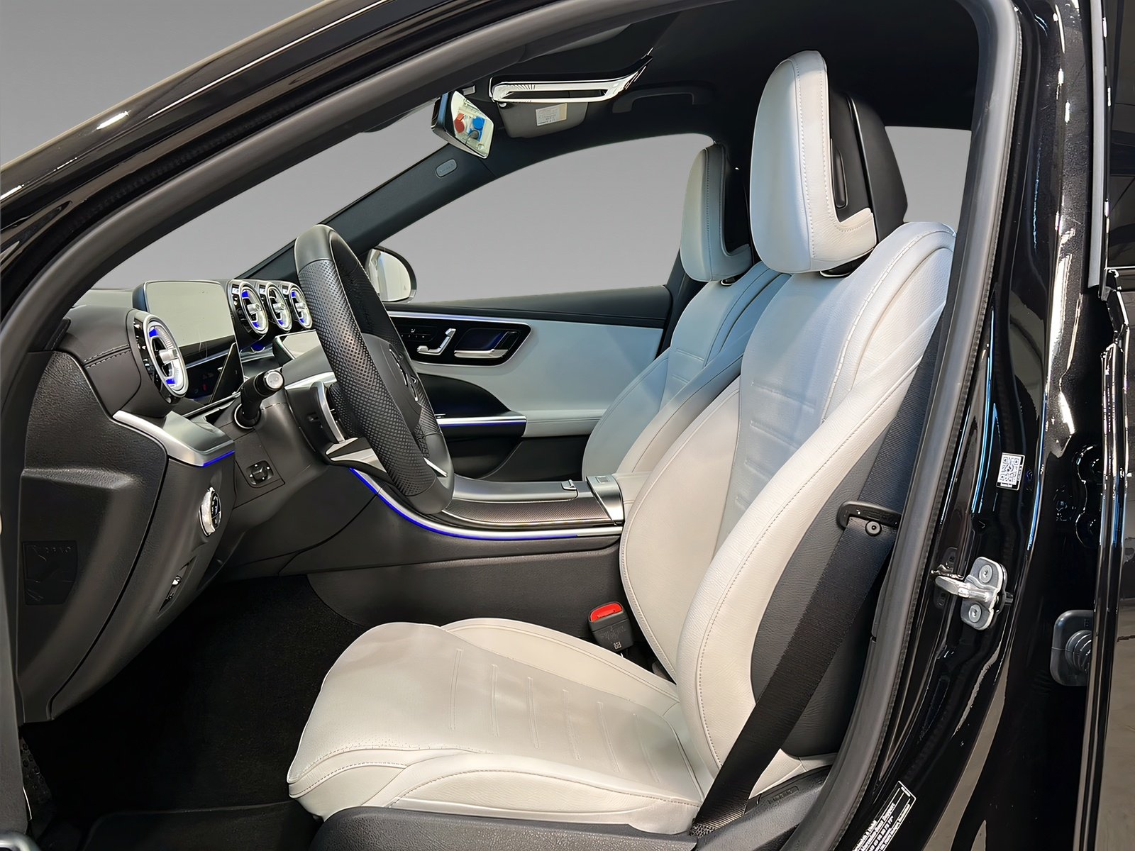 C 300 e AMG NIGHT+Memory+Carplay+LED+TotW+360° Bild 9