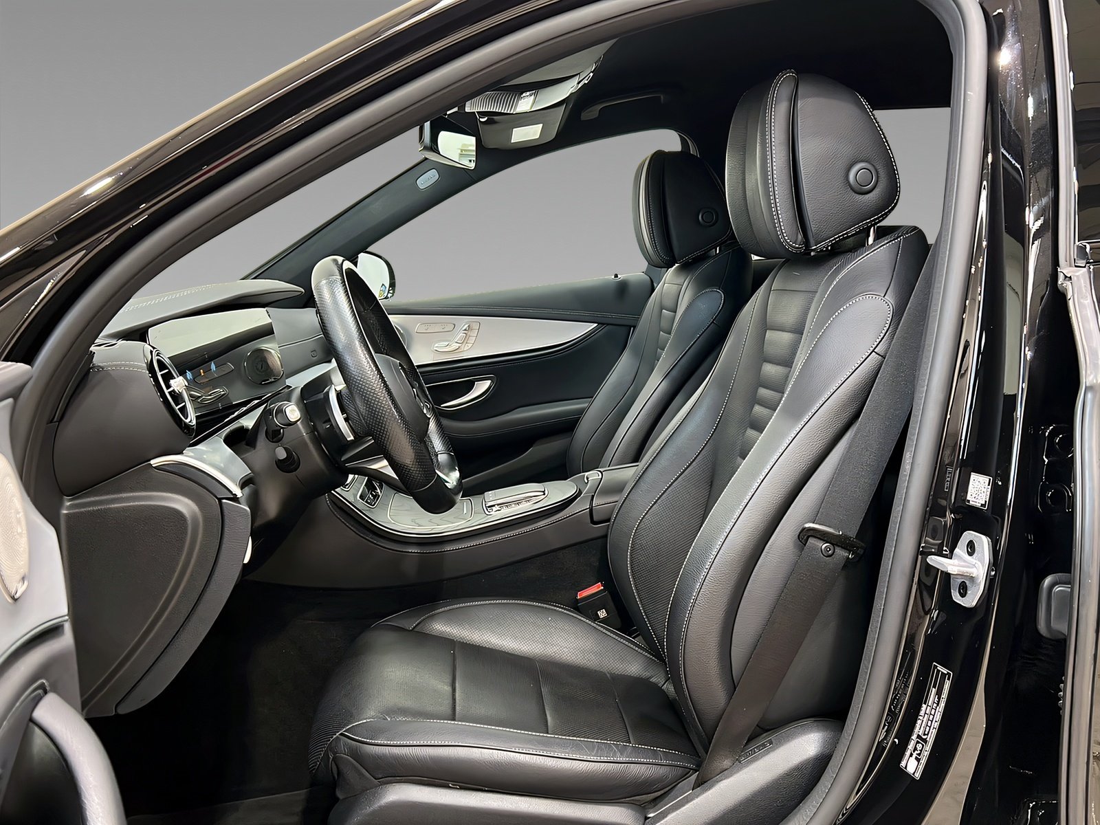 E 400 d 4M T AMG+MULTI+DISTRO+Burme+StHz+HuD+AHK Bild 9