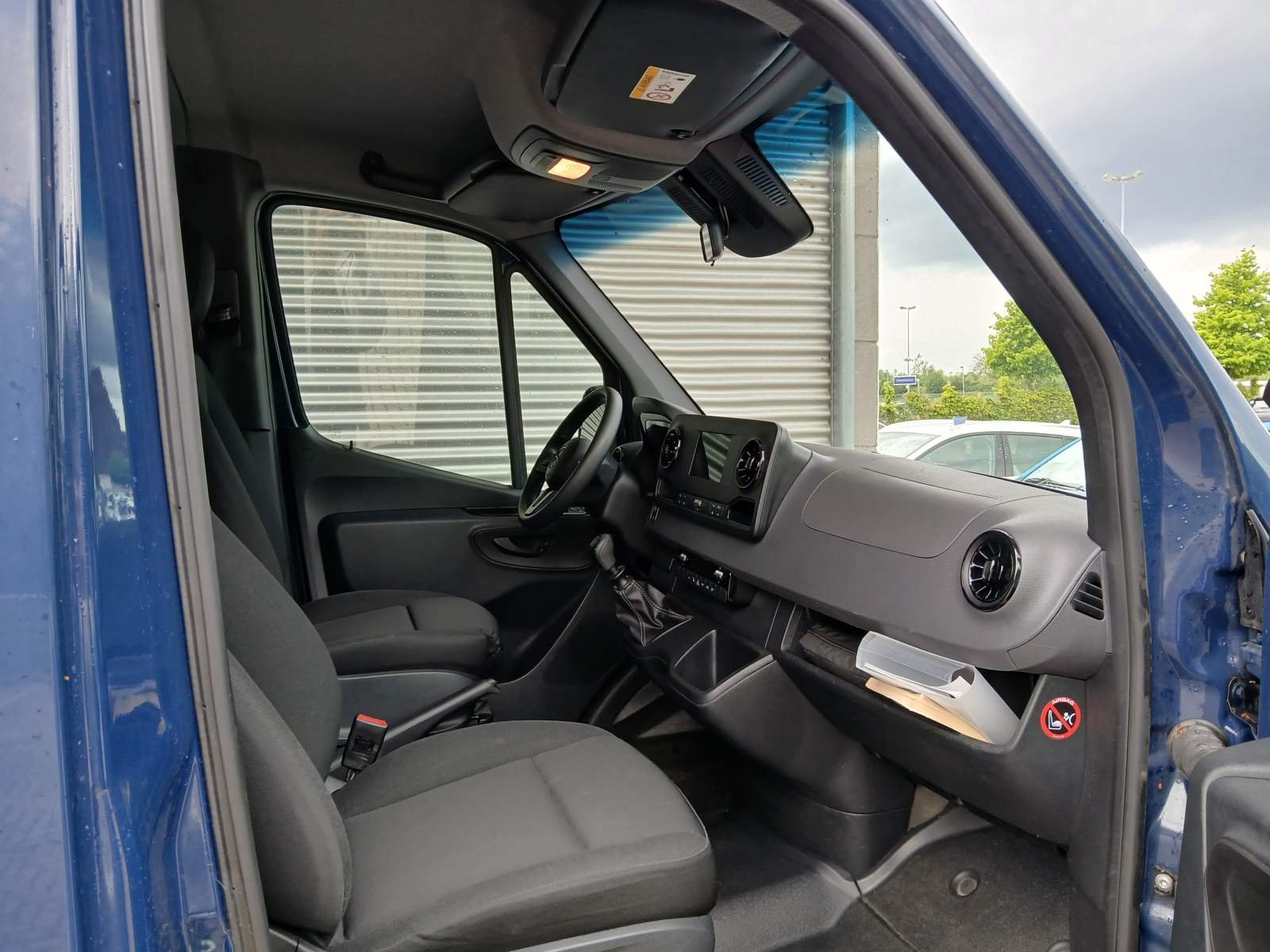 Sprinter Tourer 314 CDI L2H1 8-Sitzer+AHK+Klima Bild 12