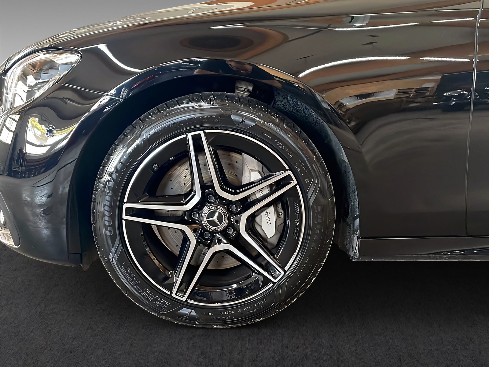 E 300 e T AMG+LED+NIGHT+TotW+SHz+AHK+360° Bild 4