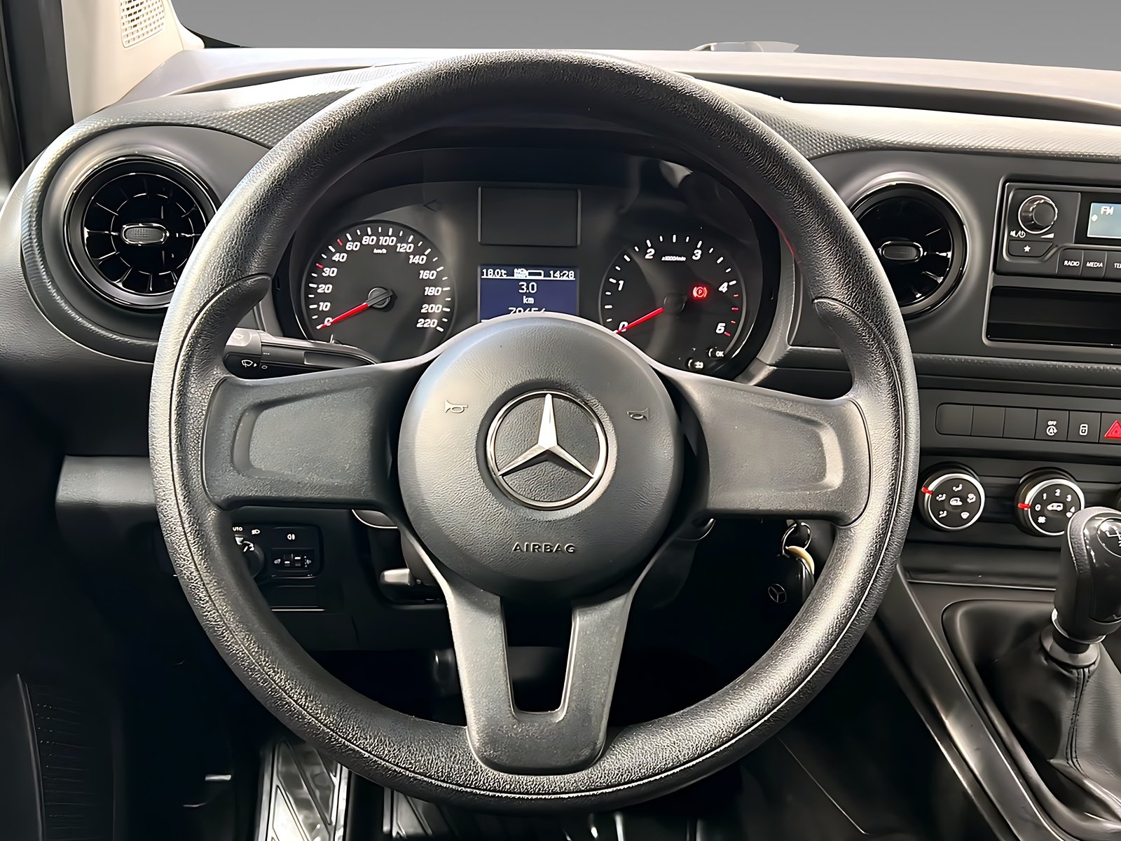Citan 108 Kasten standard Klimaanlage+DAB Bild 15