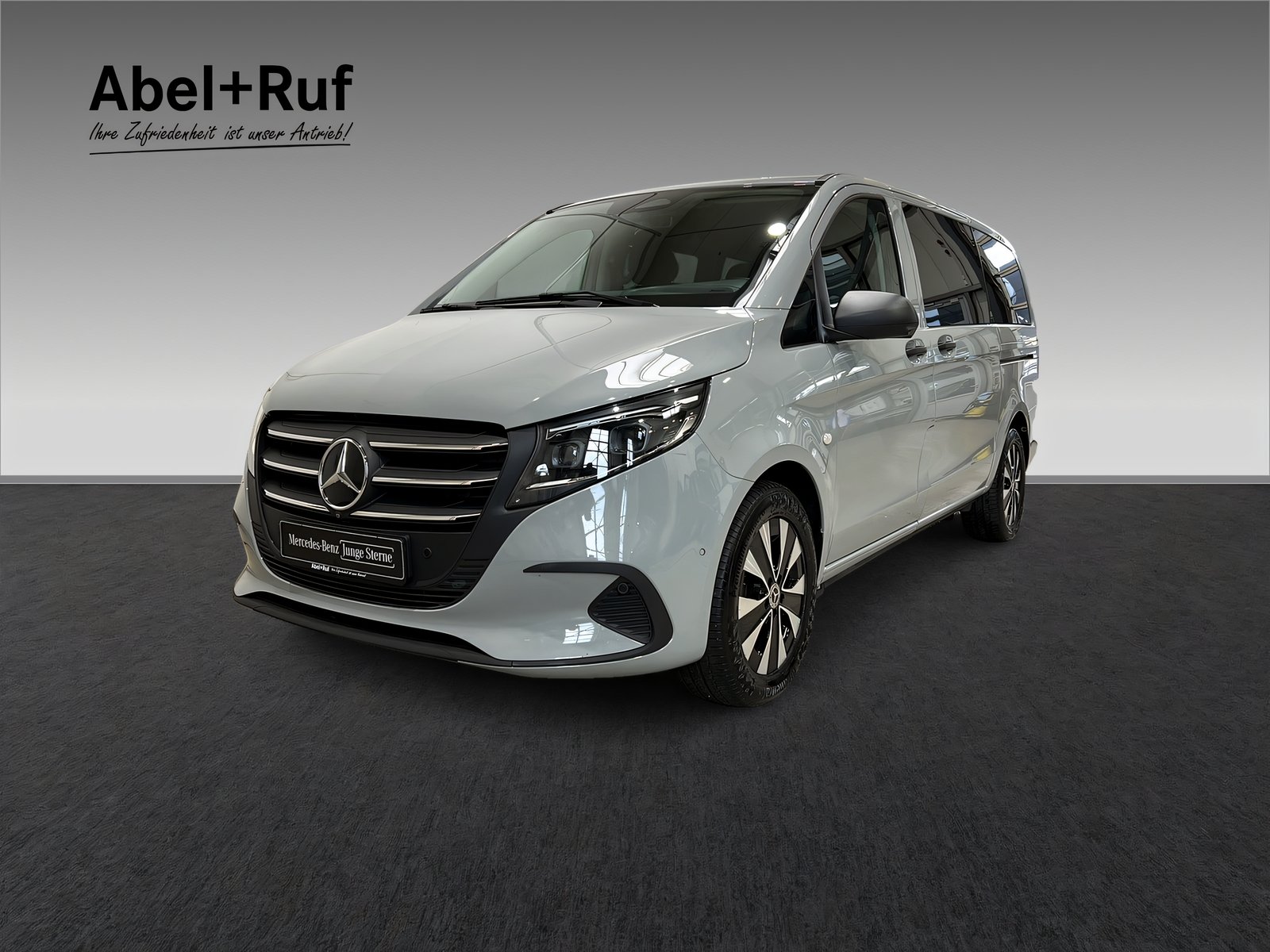 Mercedes-Benz Vito Tourer 124 CDI Lang MULTI + Tempo + SHz + 360°