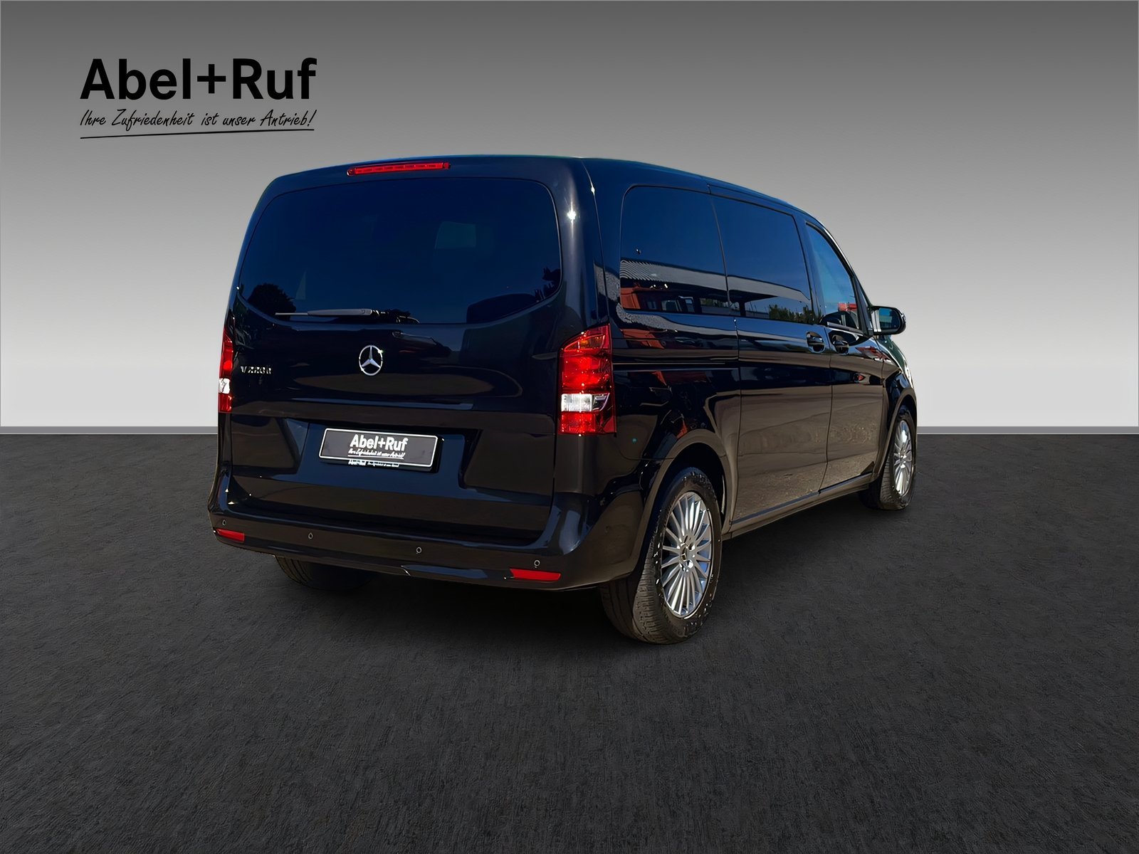 V 220 d Edition Kompakt LED+Kamera+SHz+TotW Bild 7