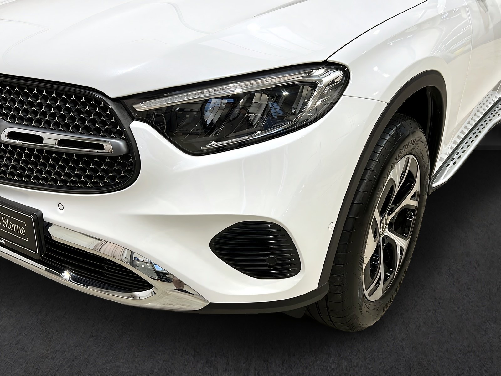 GLC 300 e 4M Coupe AVANT+LED+Memory+HuD+AHK+360° Bild 3