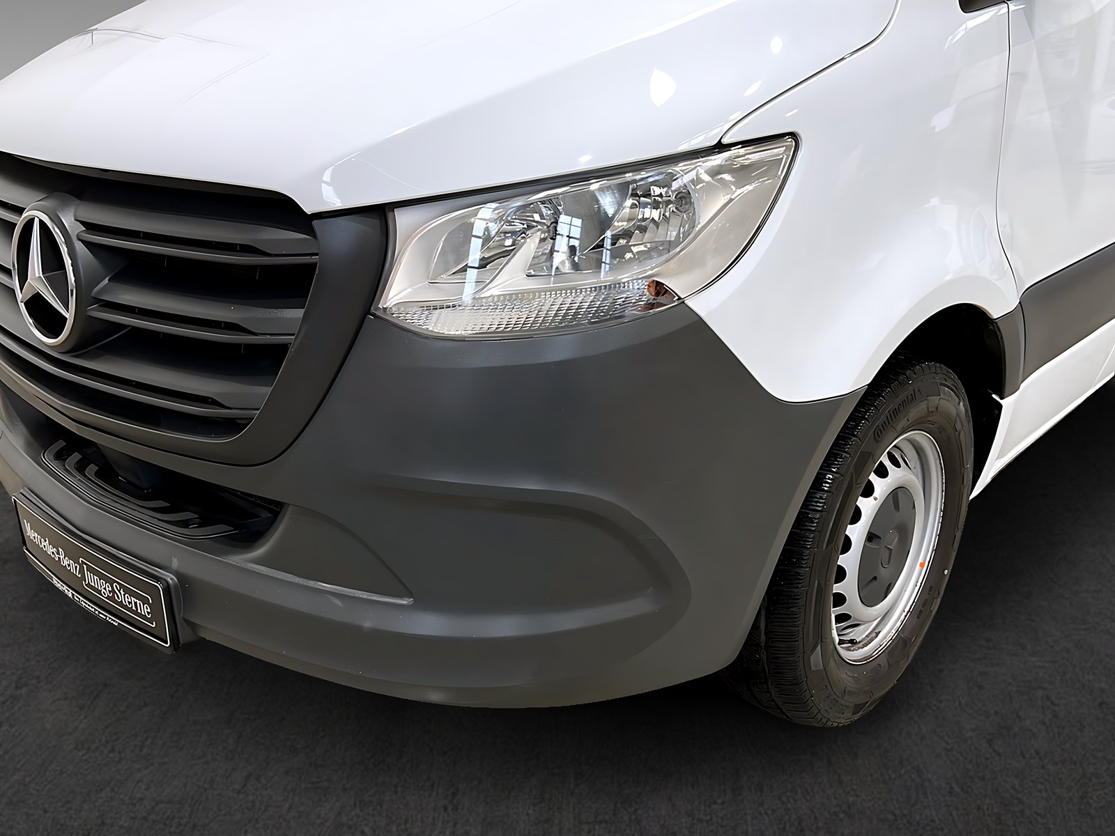 Sprinter 317 CDI Pritsche standard DAB+AHK 3,5t Bild 3