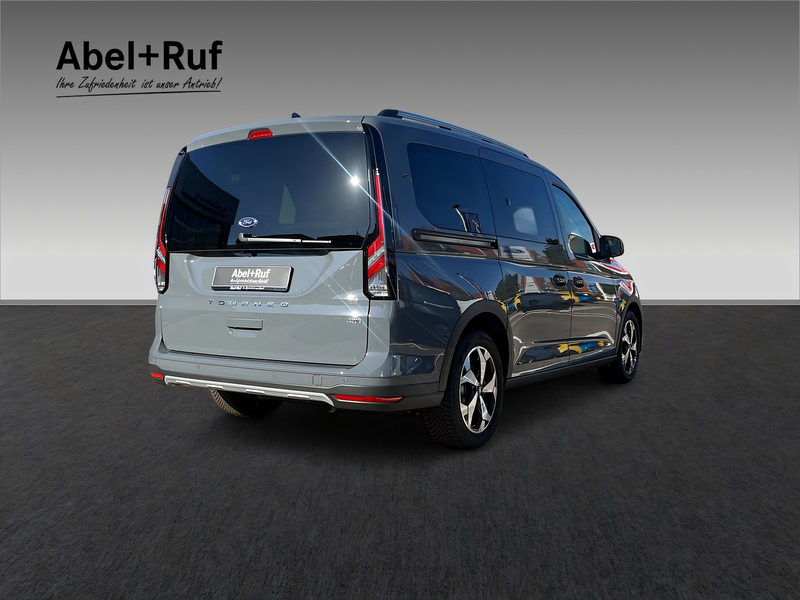 Grand Tourneo Connect L2 Allrad, Ganzj, Standhz. Bild 7
