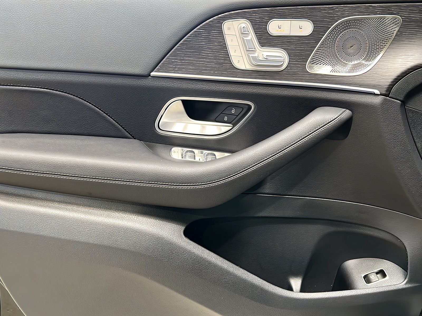 GLE 450 d 4M MOPF AMG+DIGITAL+Burmester+StHz+AHK Bild 13