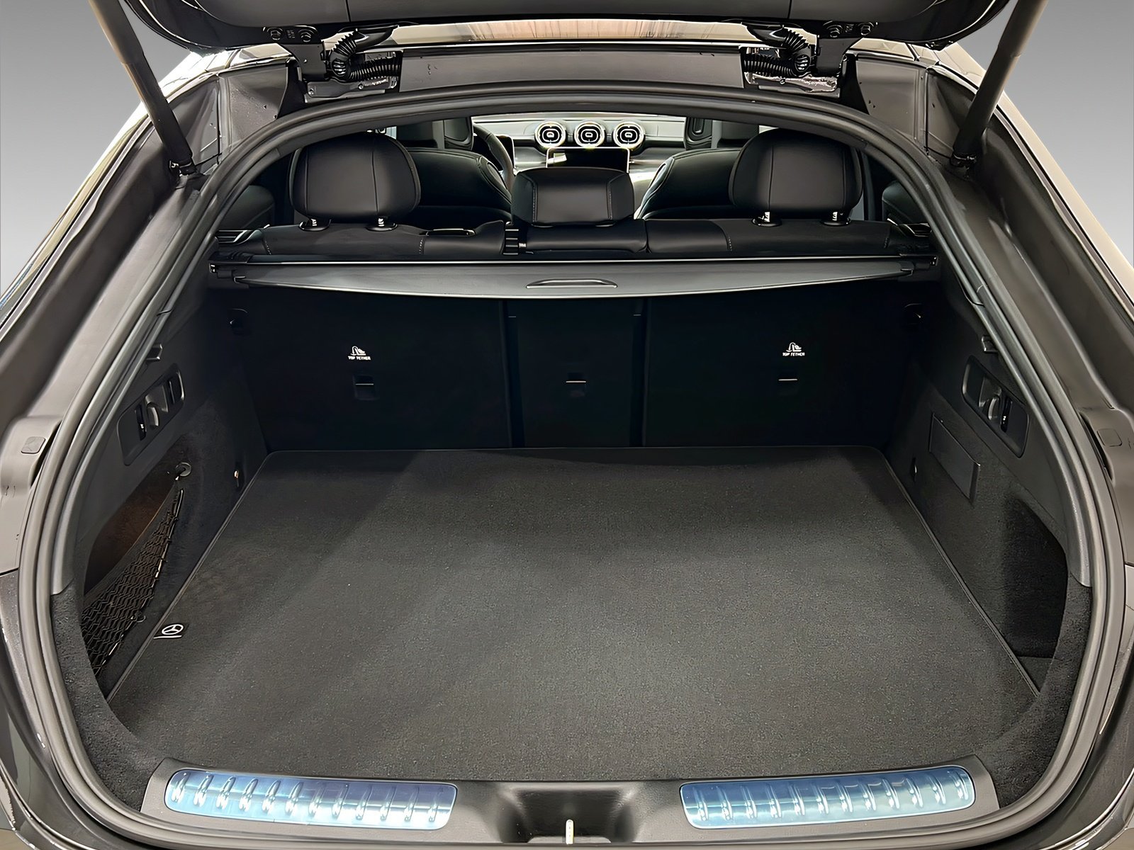 GLC 200 4M Coupé AMG+Memory+Pano+LrHz+AHK+360° Bild 6