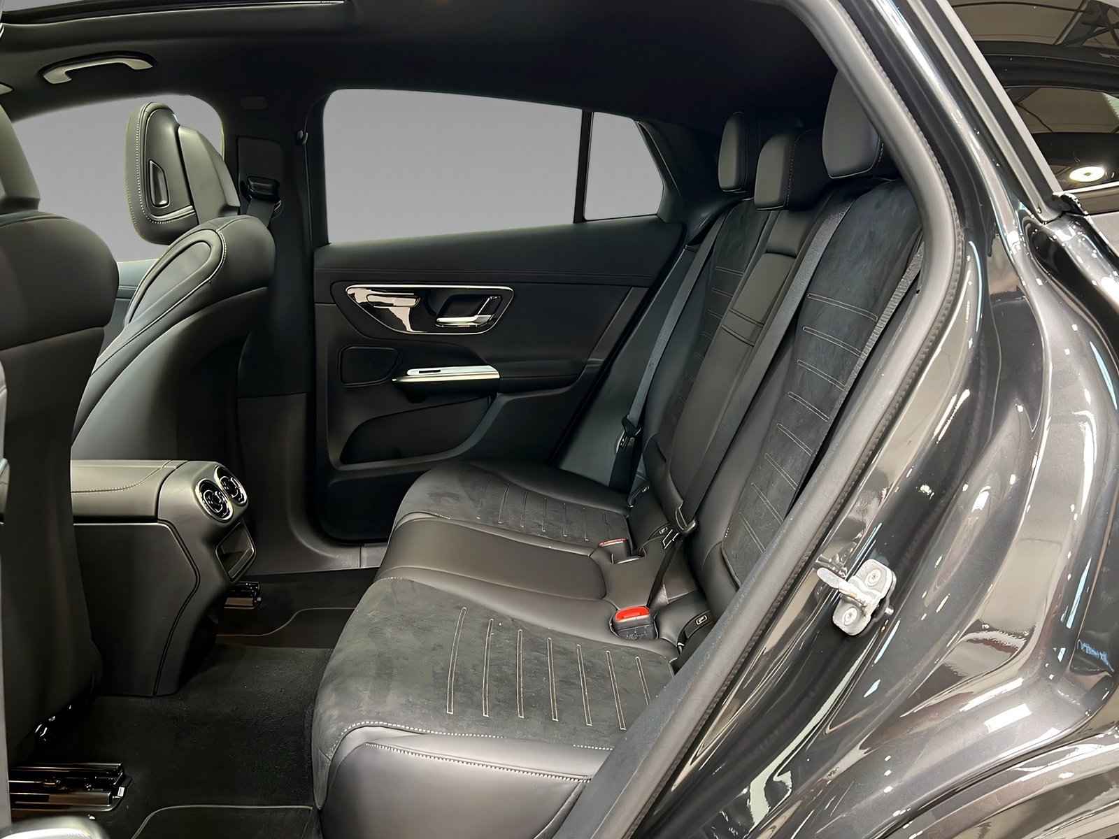 GLC 200 4M Coupé AMG+Memory+Pano+LrHz+AHK+360° Bild 9