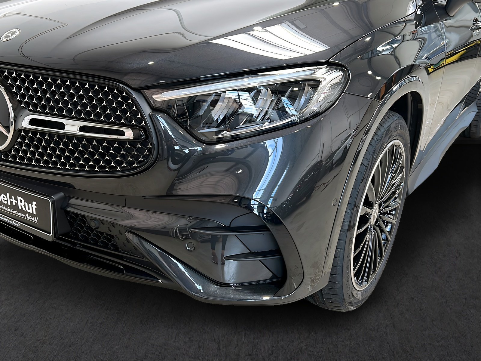 GLC 200 4M Coupé AMG+Memory+Pano+LrHz+AHK+360° Bild 15