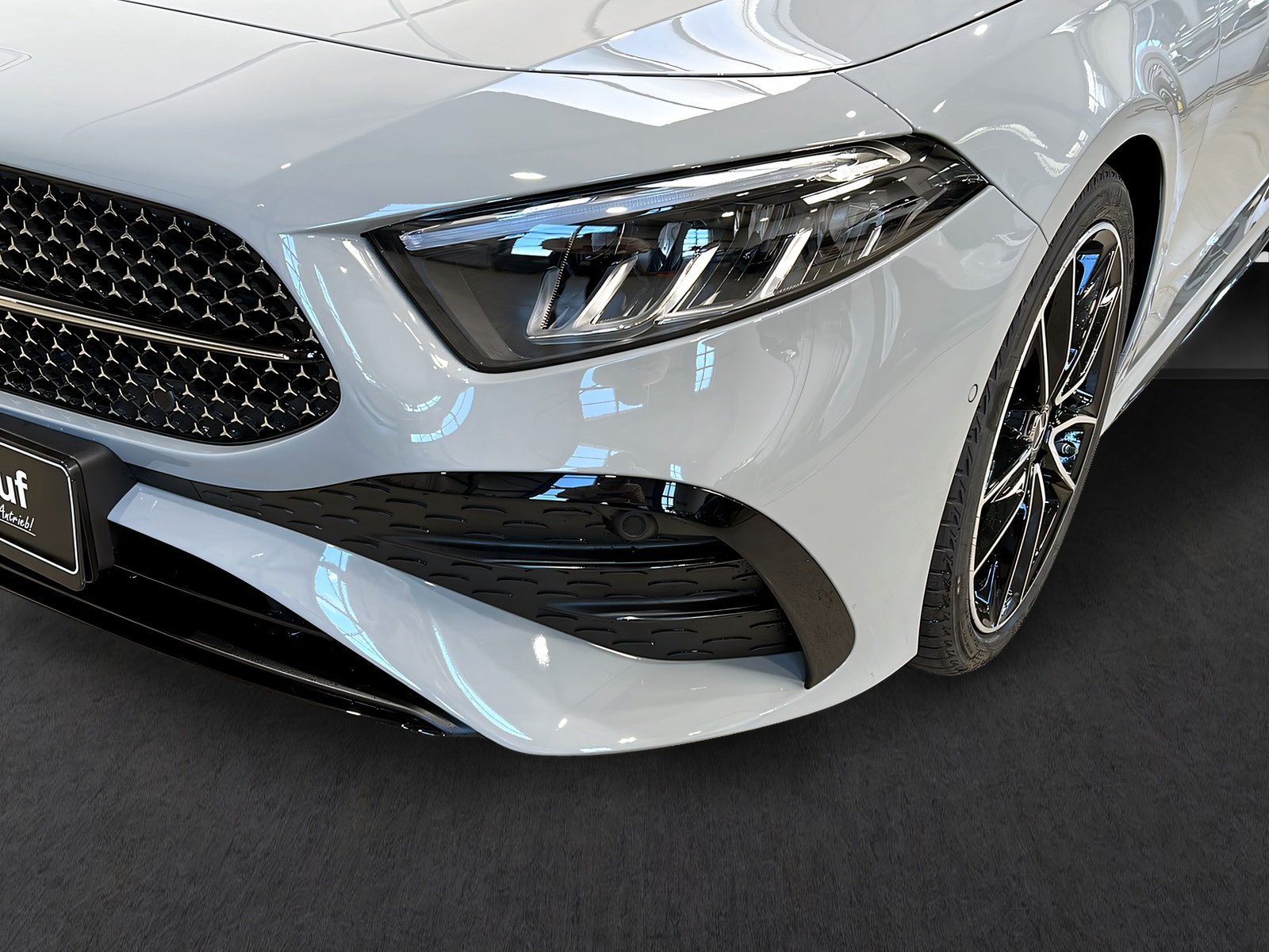 A 200 AMG+LED+NIGHT+Kamera+CarPlay+Pano+LrHz Bild 15