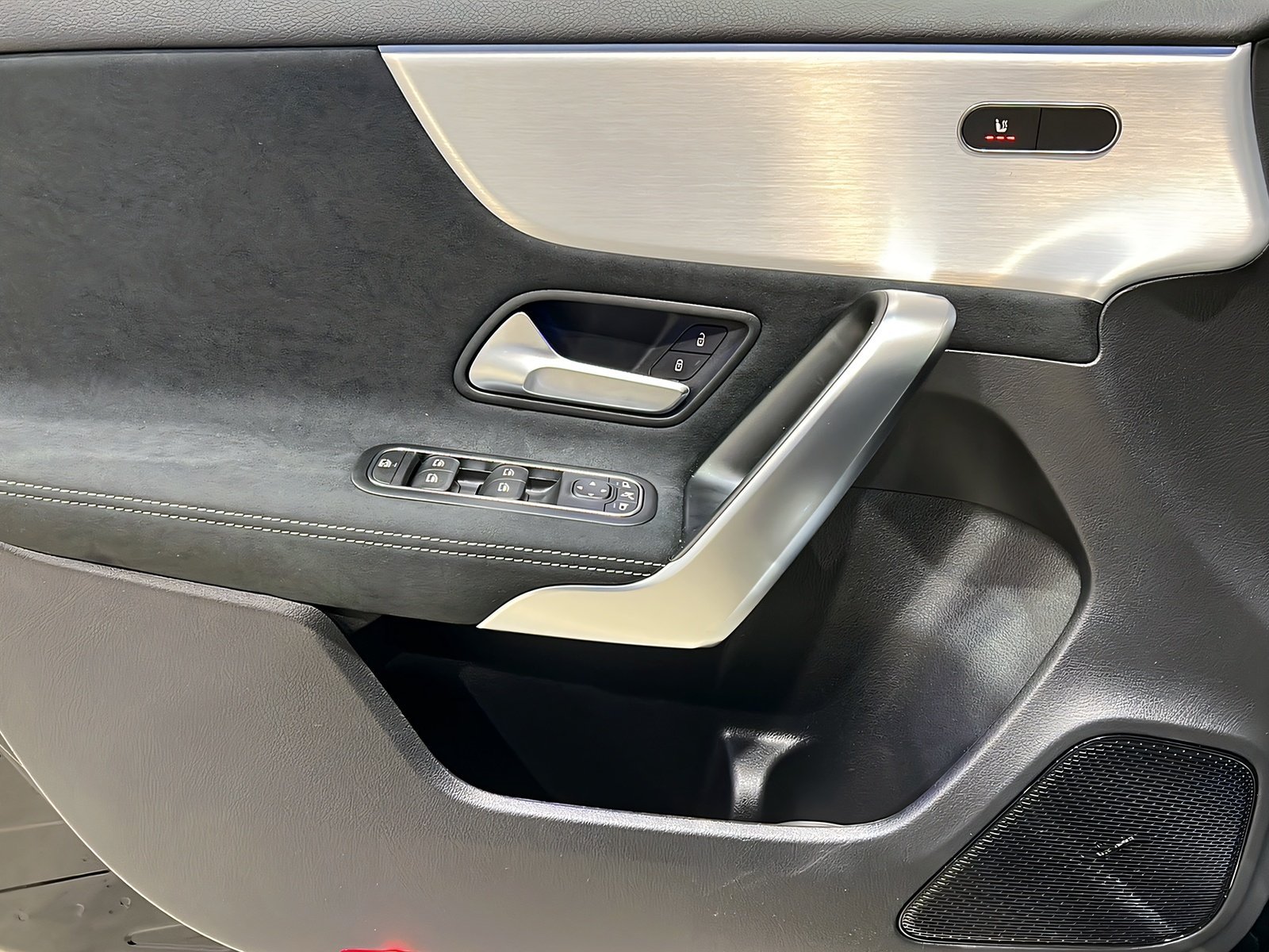 A 220 4M AMG+LED+NIGHT+Kamera+CarPlay+Pano+LrHz Bild 13