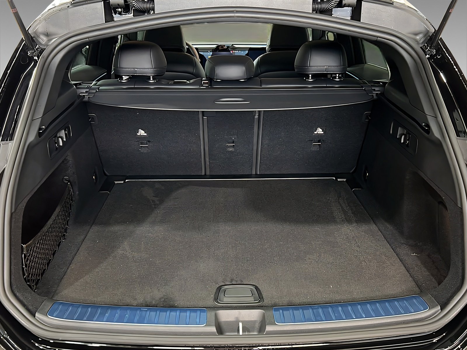GLC 250 elektrisch AVANT+Memo+Pano+Ambi+AHK+360° Bild 6
