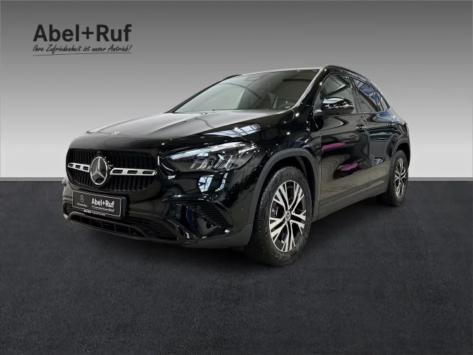 Mercedes-Benz GLA 200 PROGRESSIVE + LED + NIGHT + Ambi + TotW + LrHz + 360