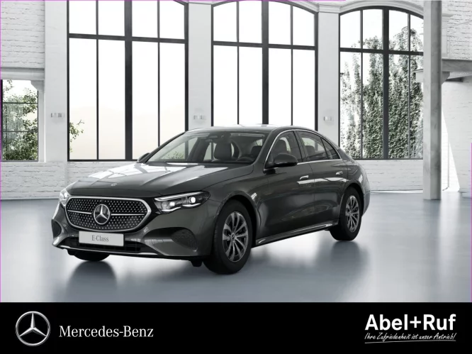 Mercedes-Benz E 200 AVANTGARDE + DIGITAL + Memory + Ambi + TotW + 360°